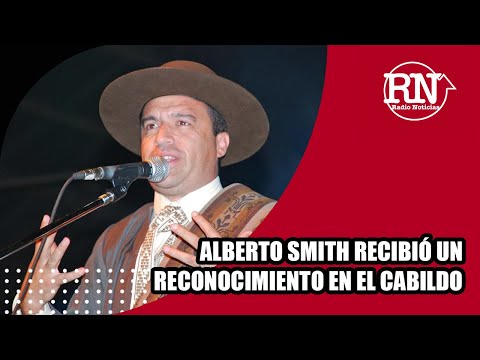 Alberto Smith recibió un reconocimiento en el cabildo