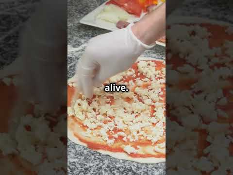 The art of pizza #food #pizza #cooking