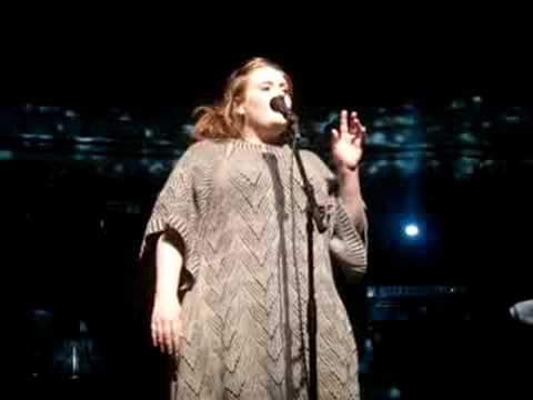 ADELE LIVE : First Love