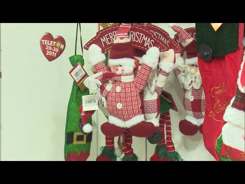 Los panameños abarrotan los almacenes en busca de artículos de decoración navideña
