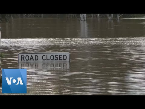 🔵Flooded Roads and Homes in Sydney Suburb