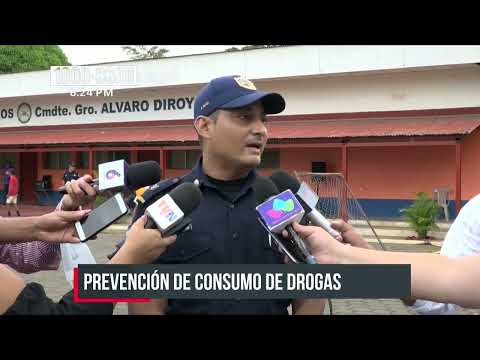 Bomberos participan en actividad deportiva para la prevención de las drogas - Nicaragua