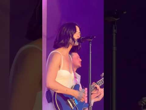 Gracie Abrams-Free Now live at the Opener festival #gracieabramstour #gracieabrams #freenow #fyp
