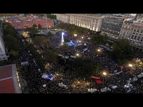 Testimonios en la Multitudinaria Marcha Federal Universitaria