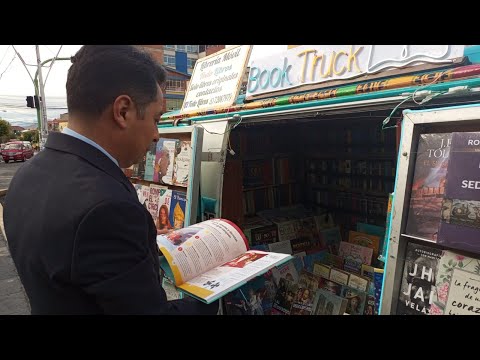 El Book Truck que recorre La Paz