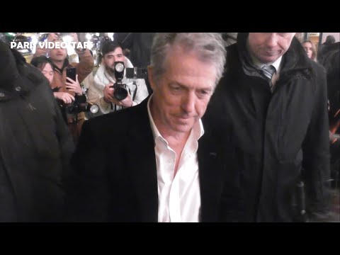 Hugh GRANT with fans @ Paris 19 november 2024 avant première Heretic cinema Le Grand Rex