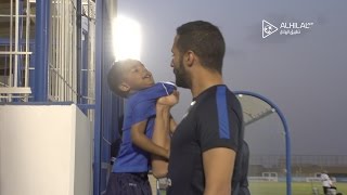 فيديو : ياسر القحطاني يمازح ولد ناصر الشمراني