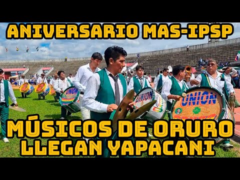 DELEGACIÓN DE ORURO INGRESARON ESTADIO DE YAPACANI CON SU MUSICA..