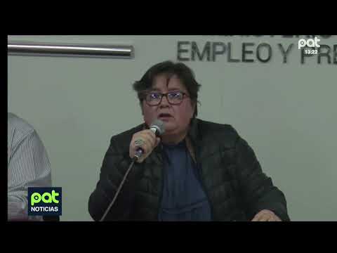 La Paz. Alvarez dice que demandará a la Min.  de Trabajo y ella le exhorta a rendir cuentas