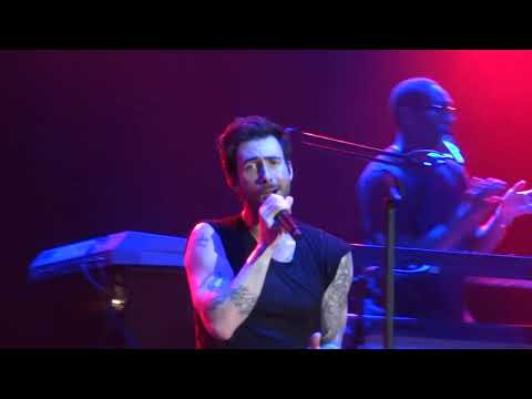 Maroon 5 - The Man Who Never Lied (LIVE) Overexposed Tour 2012