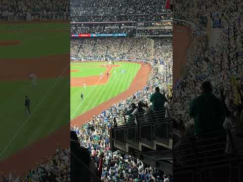 Absolute SCENES from T-Mobile Park! #ALDS