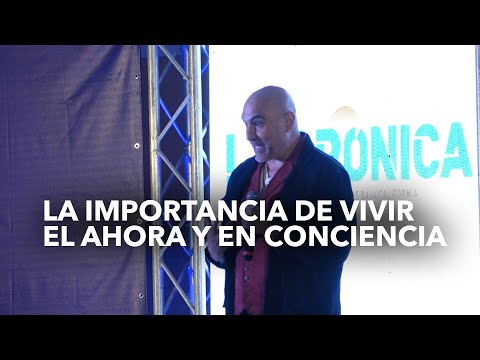 Destaca Héctor Suárez Gomís la importancia de vivir el ahora y en conciencia