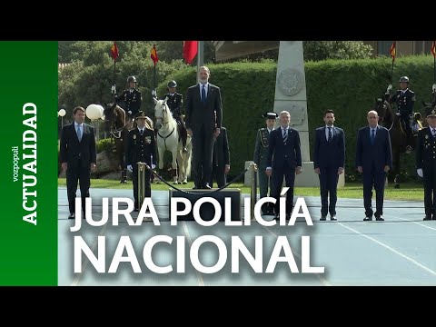 El rey preside en Ávila la jura de más de dos mil nuevos agentes de la Policía Nacional