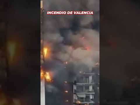 INCENDIO en VALENCIA con personas dentro