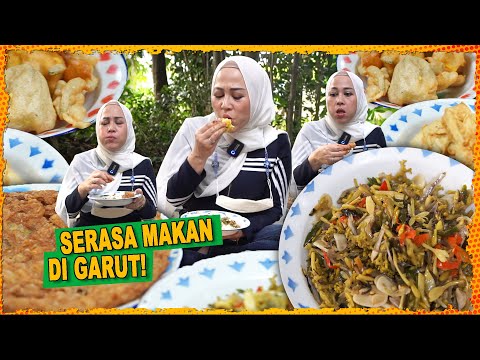 MAKAN DISINI SUASANA KAMPUNGNYA DAPET BANGET!!