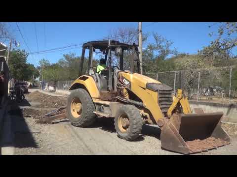 Hermanos en el exterior realizan reconstrucción de calle en cantón San Felipe, Pasaquina, La Unión