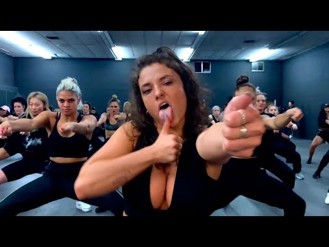 JUSTIN BIEBER YUMMY BY "SORRY GIRLS" & FRIENDS BY PARRIS GOEBEL