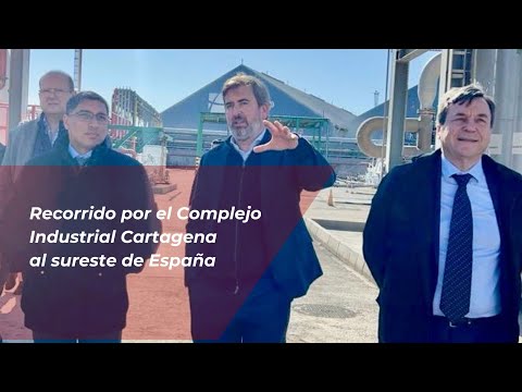 Instalaciones del Complejo Industrial Cartagena, de la empresa española Repsol en Murcia, España.
