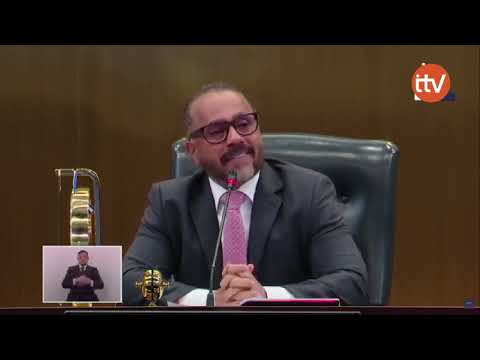 Ernesto Castro recibe a youtubers en Asamblea Legislativa