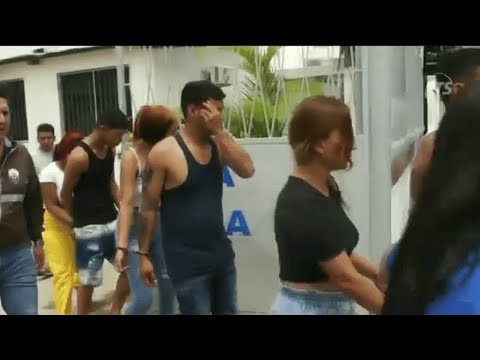 Detienen a presuntos extorsionadores en Santa Elena