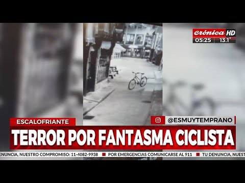 Escalofriante: fantasma ciclista causa terror en el barrio