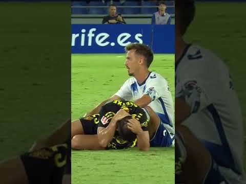 ¡PLANCHAZO A LA CABEZA Y A LAS DUCHAS! Locura total de Sergio González ante Zaragoza | #Shorts