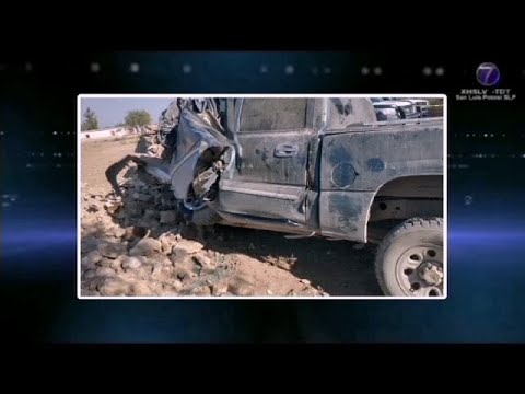 Muere conductor de camioneta tras impactar contra barda