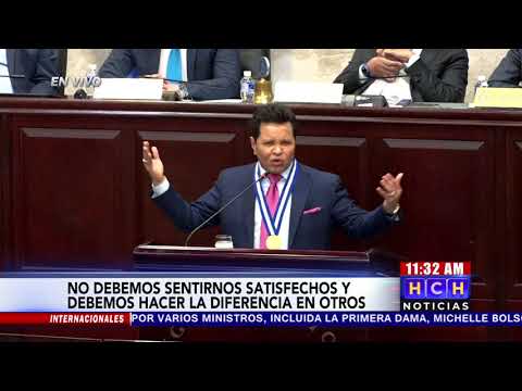 CN otorga Medalla de Oro y Pergamino Especial al Apóstol Guillermo Maldonado