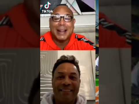 entrevista al hall of fame Roberto alomar en el canal de YouTube me gustan Los deportes con baerga