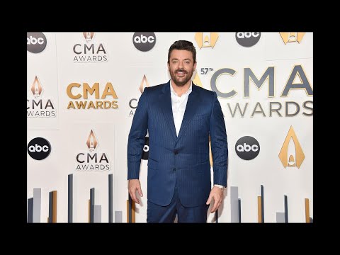 Charges against country singer Chris Young in Nashville bar arrest have been dropped