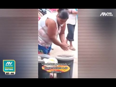 Vendedora ambulante es captada lavándose las manos en balde de chicha morada