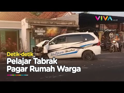 Kecelakaan Minibus Disopiri Pelajar Jombang Tabrak Pagar Rumah