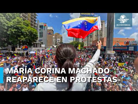 Reaparece en público María Corina Machado y es aclamada por miles de manifestantes