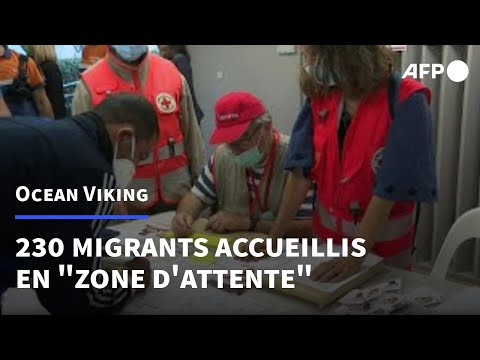 Ocean Viking: les 230 migrants accueillis dans une zone d'attente à Hyères | AFP
