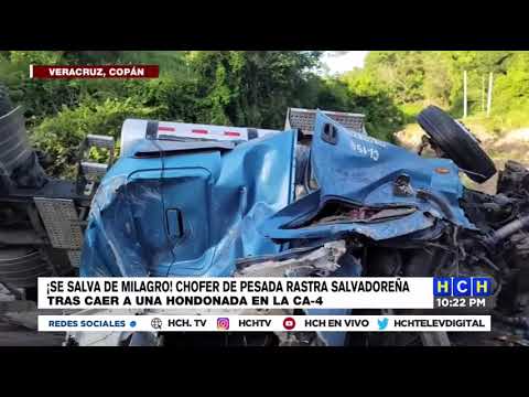Chófer de pesada rastra se salva de milagro tras caer a una hondonada en Veracrúz, Copán