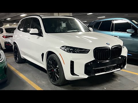 Recorded Path Parking and the new Parking Assistance Package on the all-new 2024 X5