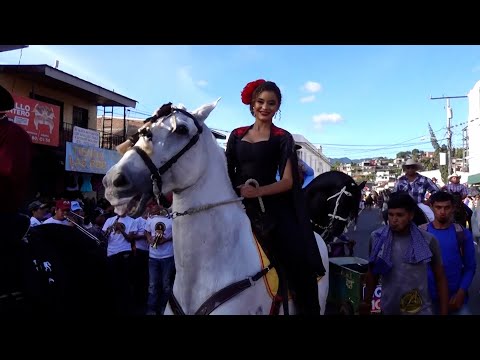 Matagalpa realiza desfile hípico en saludo al 160 aniversario de ser ciudad