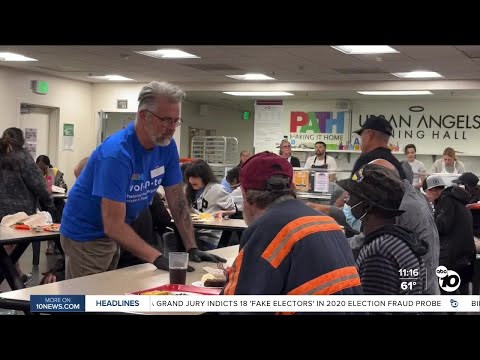 Formerly homeless man volunteers time helping those at previous shelter