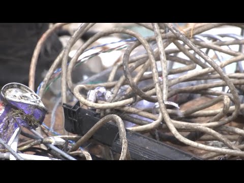 Recycling electronics to reduce E-Waste in Kenya