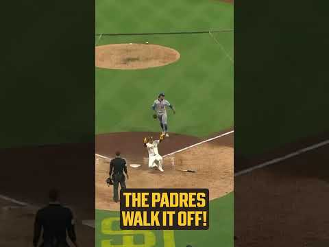 Elias Díaz puts an exclamation point on a wild game in San Diego! #Walkoff