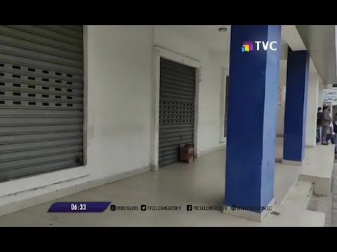 Gallos decapitados fueron dejados en la puerta de la Fiscalía de Manta