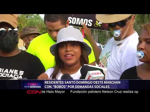 Residentes Santo Domingo Oeste marchan con  Bobos por demandas sociales