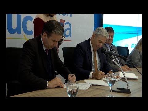 Firma de convenio entre ANEP y la Fundación Telefónica Movistar