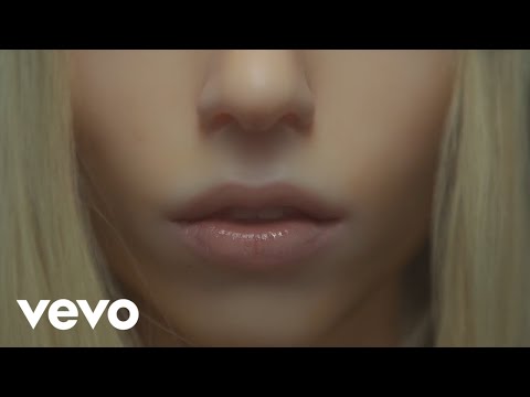 Lady Gaga - Plastic Doll