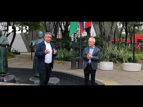 Saludo del Rector General y vicerrector académico a los docentes en su día | UPB