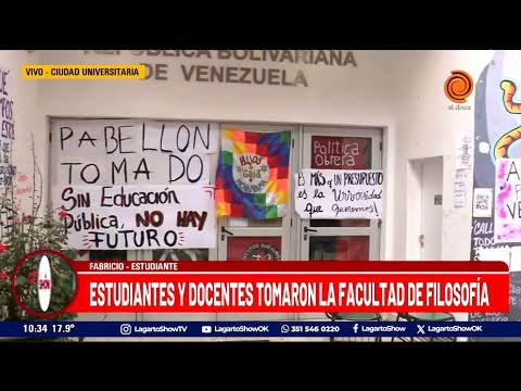 Estudiantes y docentes tomaron la facultad de filosofía