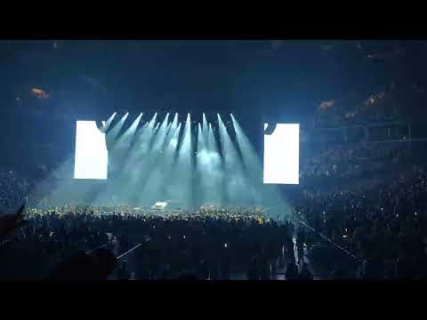 Charli XCX & BB Trickz play Club Classics (Remix) for 1st time - Brooklyn Barclay Center Night 2