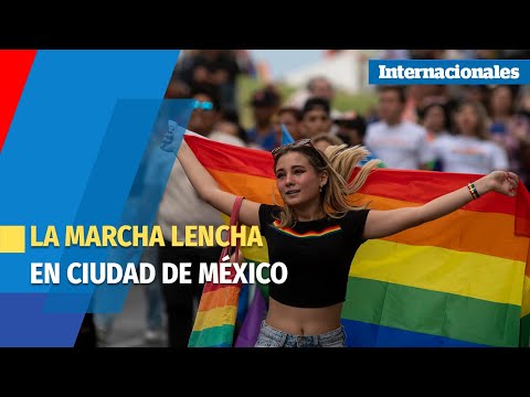 Decenas de mujeres de la comunidad LGBT hicieron parte de la Marcha Lencha en Ciudad de México
