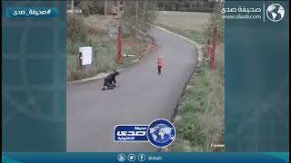 أم وابنائها يتعرضون لحادثة مروعة