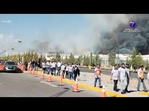 Fueron miles de empleados de GM los evacuados, por incendio en pastizal